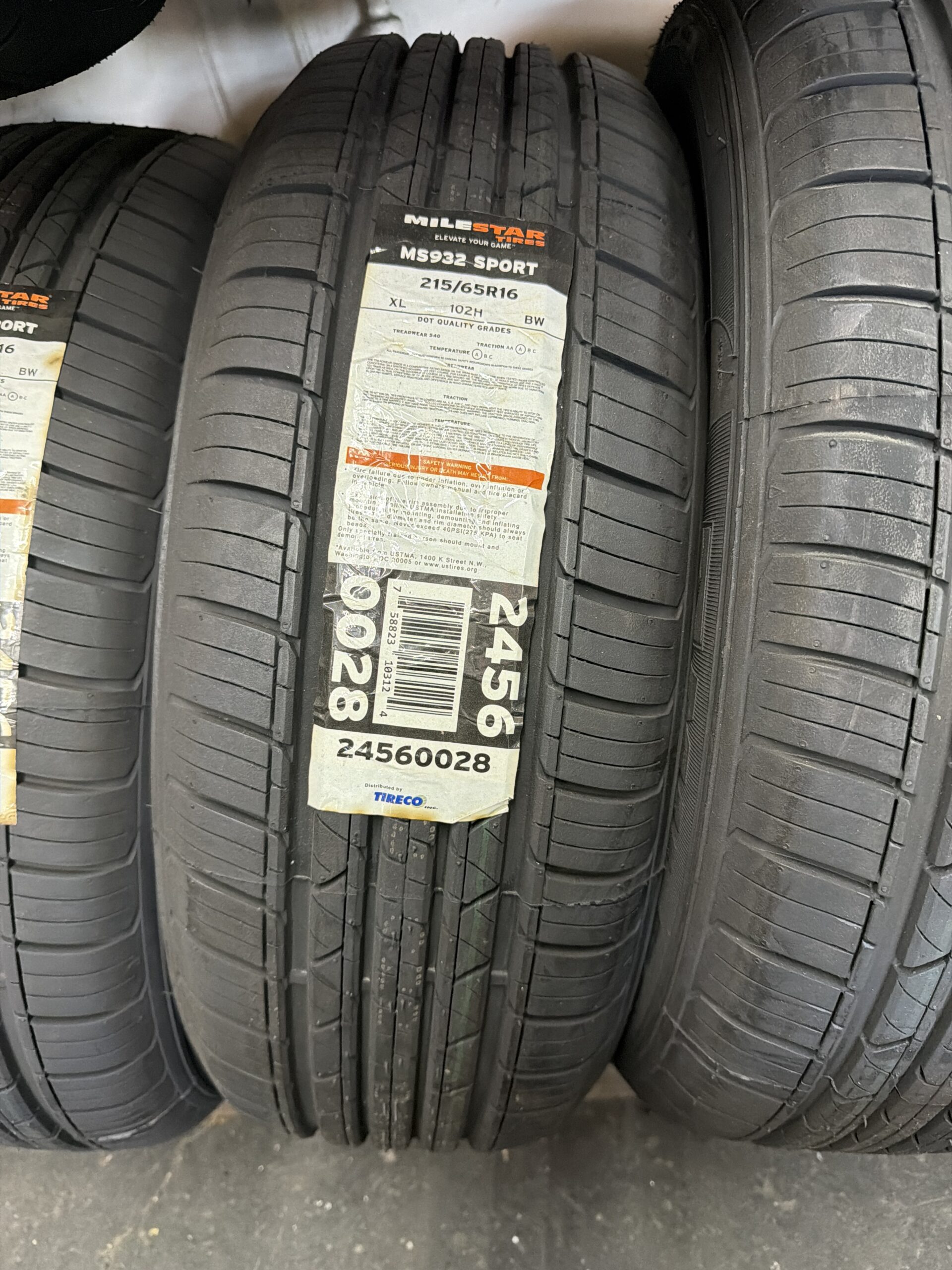 Milestar MS932 Sport 215/65R16 new all-season tire